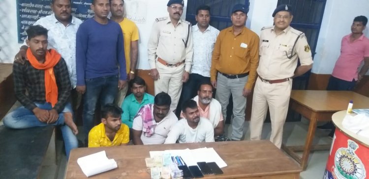 35 हजार नकदी के साथ 6 जुआरी गिरफ्तार