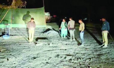 अवैध कोयला भंडारों से 40 टन कोयला जब्त