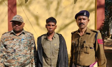 निर्माण कार्य में लगे कर्मचारियों से मारपीट कर आगजनी करने वाला नक्सली पुलिस गिरफ्त में