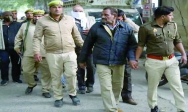 बेगुनाह के खून से सनी खाकी, मुठभेड़ के नाम पर कारपेंटर की हत्या