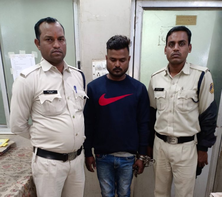 नाबालिग से दुष्कर्म और वीडियो बनाकर ब्लैकमेल करने वाले ऑटो चालक को जामुल पुलिस ने किया गिरफ्तार