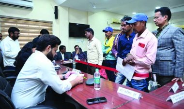 किसान के साथ लोन के नाम पर हुई 12 लाख की धोखाधड़ी, जनदर्शन में की गई शिकायत