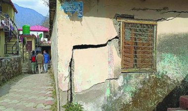 क्यों जोशीमठ में पड़ रहीं दरारें? अब तक क्या सो रही थी सारकार