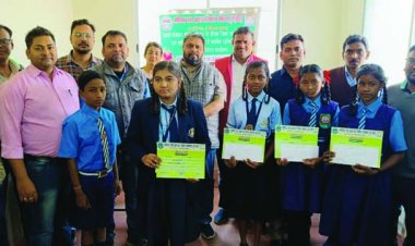 ऊर्जा संरक्षण कार्यक्रम चित्रकला एवं स्लोगन प्रतियोगिता का पुरस्कार वितरण