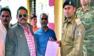 तहसीलदार और कोटवार के खिलाफ ग्रामीणों में रोष