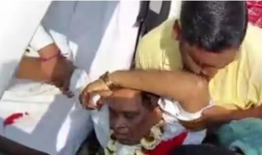 स्वास्थ्य मंत्री के सीने में पुलिस अधिकारी ने की गोलियों की बौछार, सीने में लगी 5 गोलियां