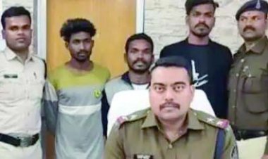 पर्यटकों से लूटपाट करने वाले नाबालिग सहित चार गिरफ्तार