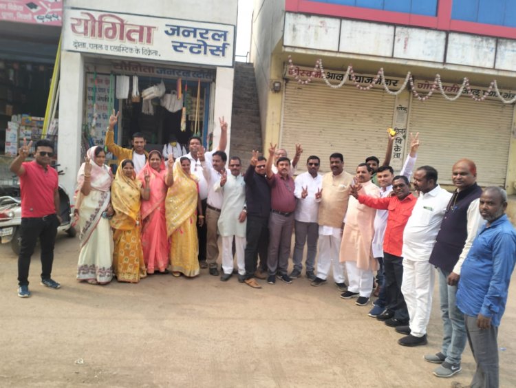 नगर पंचायत उतई में अध्यक्ष के विरुद्ध लाया अविश्वास प्रस्ताव 2 वोट के अंतर से ध्वस्त, कांग्रेसी अध्यक्ष की बची कुर्सी