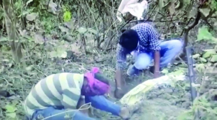 चार्ज मांगने पर मैकेनिक की हत्या कर दफना दिया था लाश, पुलिस ने दोस्त सहित 6 आरोपियों को किया गिरफ्तार