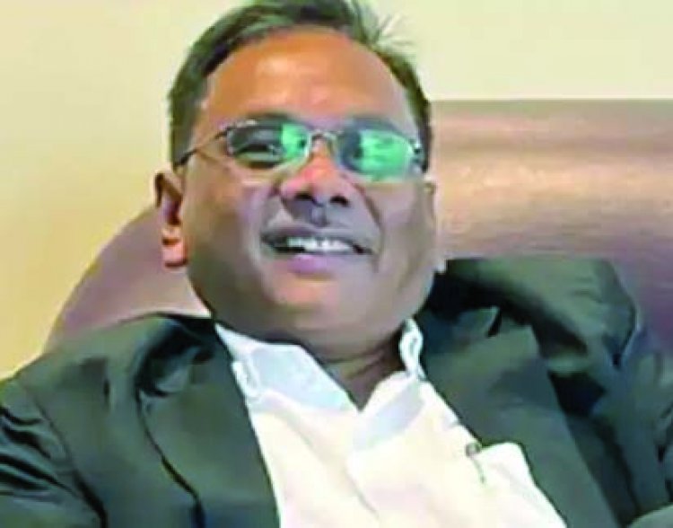 शराब पीकर लोक आयोग पहुंचे आईएएस अफसर को मुख्यमंत्री पद ने हटाया