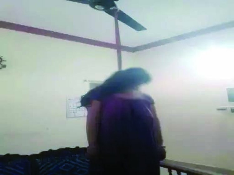 गर्भवती महिला ने फांसी लगाकर दी जान