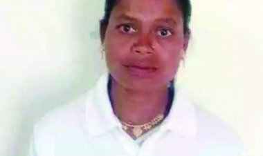 महिला नक्सली ने किया आत्मसमर्पण