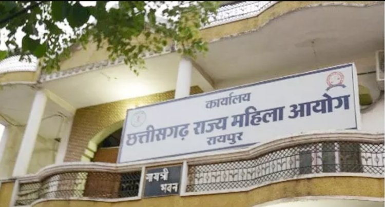 आधी रात को सुनवाई कर महिला आयोग ने मां और बच्चे को मिलाया