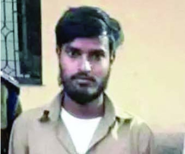 रिटायर्ड पुलिस अधीक्षकारी को ठगने वाला आरोपी गिरफ्तार