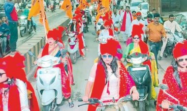 महिलाओं ने बाइक रैली निकाल नारी सशक्तिकरण का दिया संदेश