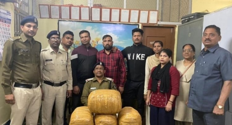 समता एक्सप्रेस से ले जाया जा रहा था 60 किलो गांजा, रेलवे पुलिस ने दुर्ग स्टेशन पर महिला सहित 3 को पकड़ा