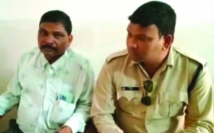 संयुक्त कलेक्टर का फर्जी हस्ताक्षर कर 12 लाख की फर्जीवाड़ा मामले में अधिवक्ता गिरफ्तार