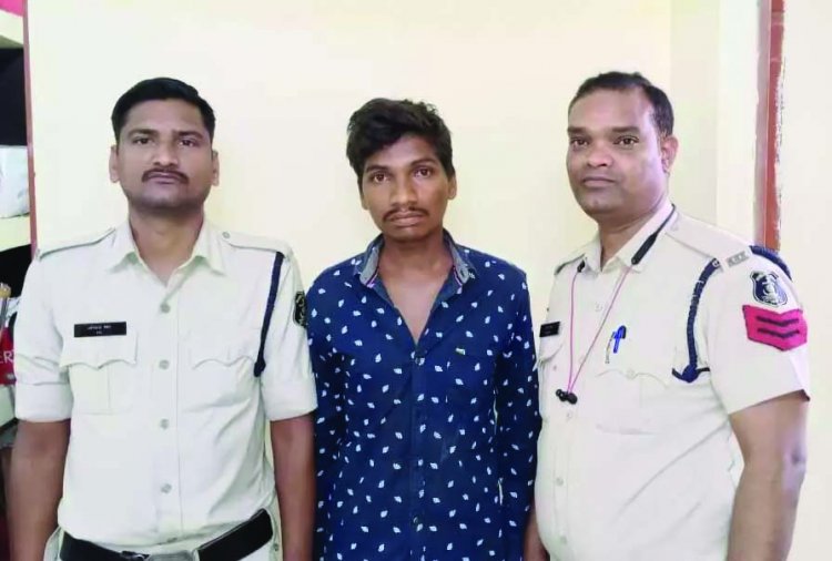 पत्नी की आत्महत्या मामले में पति गिरफ्तार, दहेज के लिए करता था परेशान