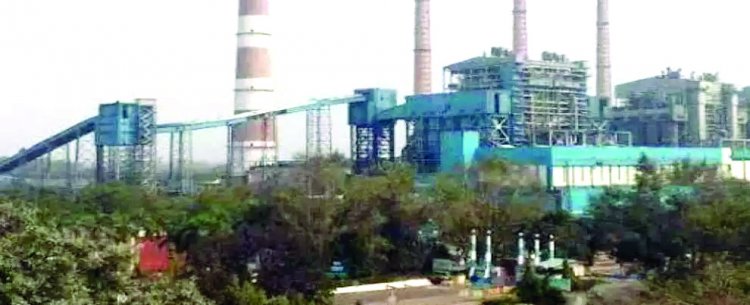 एनटीपीसी प्लांट में टॉवर मेंटेनेंस के दौरान 50 फीट की ऊंचाई से गिरकर मजदूर की मौत