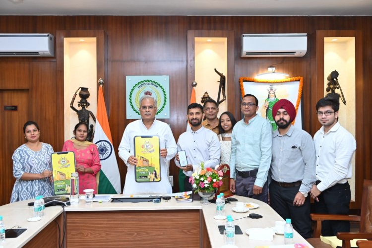 मुख्यमंत्री भूपेश बघेल ने लॉन्च किया छत्तीसगढ़ का पहला छत्तीसगढ़ी डिजिटल रेडियो स्टेशन 'रेडियो संगवारी'