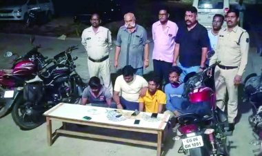 जंगल में संचालित जुए की फड़ में पुलिस की रेड, 4 गिरफ्तार