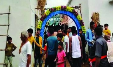 निकलने वाली थी बारात, दुल्हे ने सुबह-सुबह लगा ली फांसी