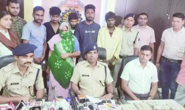 चोरी हुई थी 70 लाख रुपए और गहनों की, प्रार्थी ने 20 हजार की लिखाई रिपोर्ट, पांच गिरफ्तार