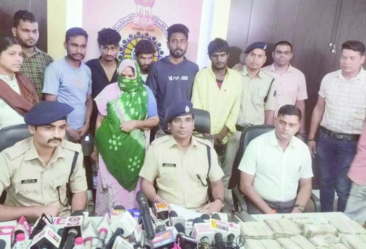 चोरी हुई थी 70 लाख रुपए और गहनों की, प्रार्थी ने 20 हजार की लिखाई रिपोर्ट, पांच गिरफ्तार