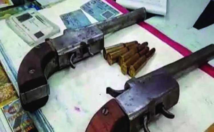 देशी कट्टा के साथ रेलवे स्टेशन में पकड़ाया युवक