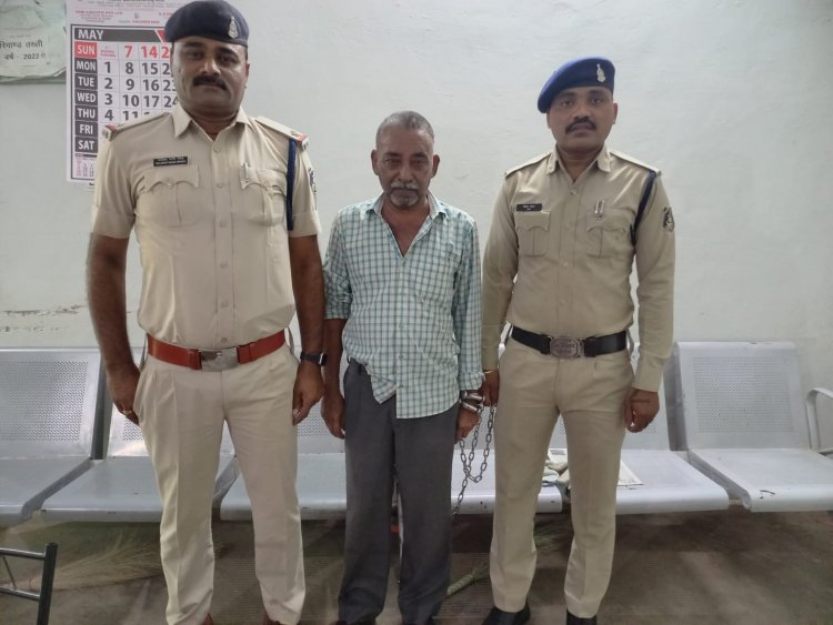 बैंक में बंधक जमीन को बेचकर 21 लाख की ठगी करने वाले आरोपी को वैशाली नगर पुलिस ने किया गिरफ्तार