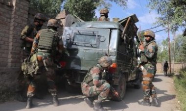 सुरक्षाबलों ने पांच आतंकियों को मुठभेड़ के दौरान किया ढेर