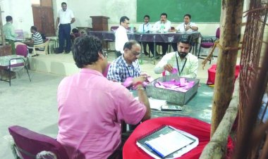 दुर्ग उपचुनाव: पहले राउंड में कांग्रेस प्रत्याशी प्रीति गीते आगे