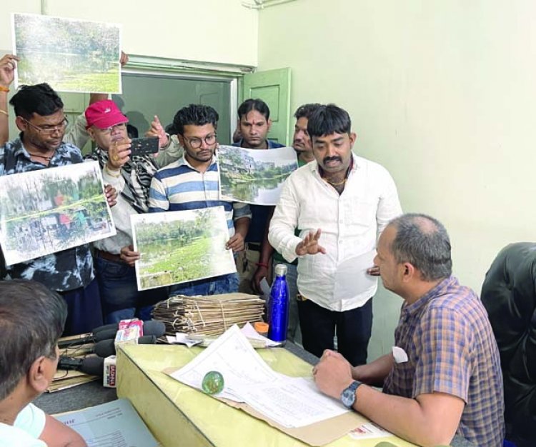 दुर्ग के पोलसायपारा तलाब को साफ करने भाजयुमो ने दिया 15 दिन का अल्टिमेटम