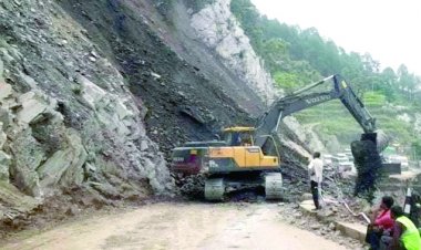 गंगोत्री-यमुनोत्री और बदरीनाथ हाईवे समेत 275 सड़कें बंद