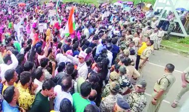 विधानसभा घेराव के दौरान पुलिस से भिड़े हजारों संविदाकर्मी, आज से आमरण अनशन पर