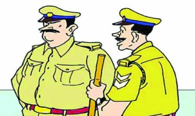 सब इंस्पेक्टर लाइन अटैच, रिश्वत नहीं दे पाने के कारण युवक ने फांसी लगाकर दी जान