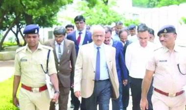 चीफ़ जस्टिस रमेश सिन्हा ने केन्द्रीय जेल का किया निरीक्षण