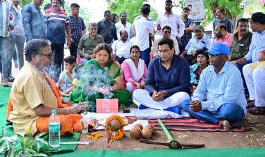 98 लाख की लागत से सेक्टर 4 में होगा सौदर्यीकरण, विधायक श्री यादव और महापौर नीरज पाल ने किया भूमिपूजन, सेक्टर 10 में भी होगा 70 लाख की लागत से सौदर्यीकरण