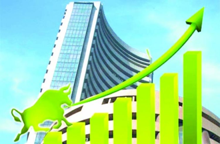 शेयर बाजार ने रचा एक और इतिहास, सेंसेक्स पहली बार 65000 के पार