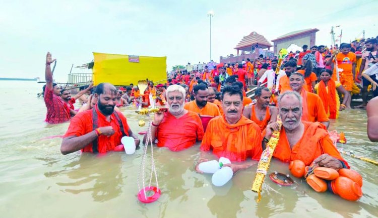 पूर्व मंत्री पाण्डेय के नेतृत्व में सुल्तानगंज से प्रारंभ हुई कांवर यात्रा