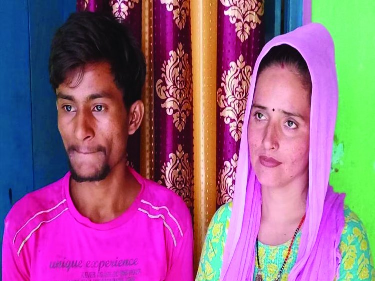 सीमा हैदर मामले में बड़ी कार्रवाई, साइबर कैफे संचालक समेत तीन हिरासत में