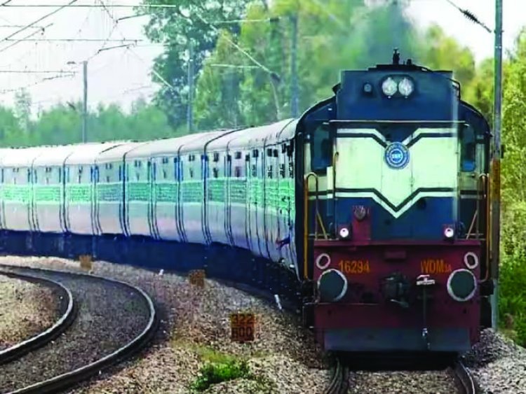 रेलवे मैनेजर ने ट्रेन से कटकर दी जान, चीफ मटेरियल मैनेजर के पद पर था कार्यरत