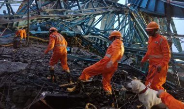 एक्सप्रेसवे पर हुआ भीषण हादसा,गर्डर लॉन्चिंग मशीन गिरने से 14 लोगों की मौत