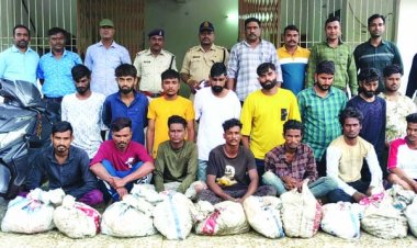 हथखोज के बंद पड़ी टेलीकॉम कंपनी में चोरी के मामले का खुलासा, एक नाबालिग सहित 17 आरोपी गिरफ्तार, 3 लाख का माल जब्त