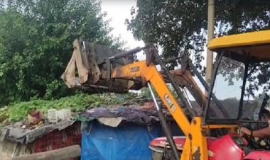 नूंह हिंसा के बाद प्रशासन का बड़ा एक्शन, रोहिंग्याओं के अवैध झुग्गियों पर चला बुलडोजर