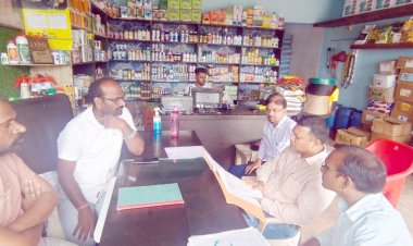 दुर्ग के मधुबन ट्रेडर्स और कौशिक एग्रीकल्चर में कृषि विभाग ने मारा छापा