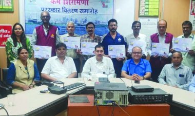 मर्चेन्ट एवं वायर रॉड मिल विभाग के कर्मचारियों को शिरोमणि पुरस्कार