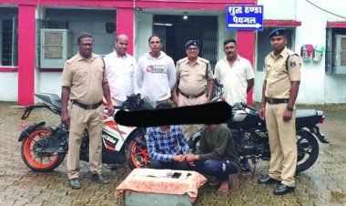 पावर हाउस ओव्हर ब्रिज के पास चाकू की नोक पर महिला को लूटने वाले 2 नाबालिग सहित 4 आरोपी गिरफ्तार