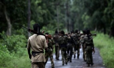 नक्सलियों ने 50 ग्रामीणों को अगवा कर 44 को छोड़ा, नेता सहित 6 ग्रामीण अब भी कब्जे में