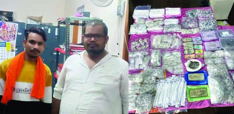 35 लाख के जेवरात और 1.83 लाख कैश समेत दो तस्कर गिरफ्तार